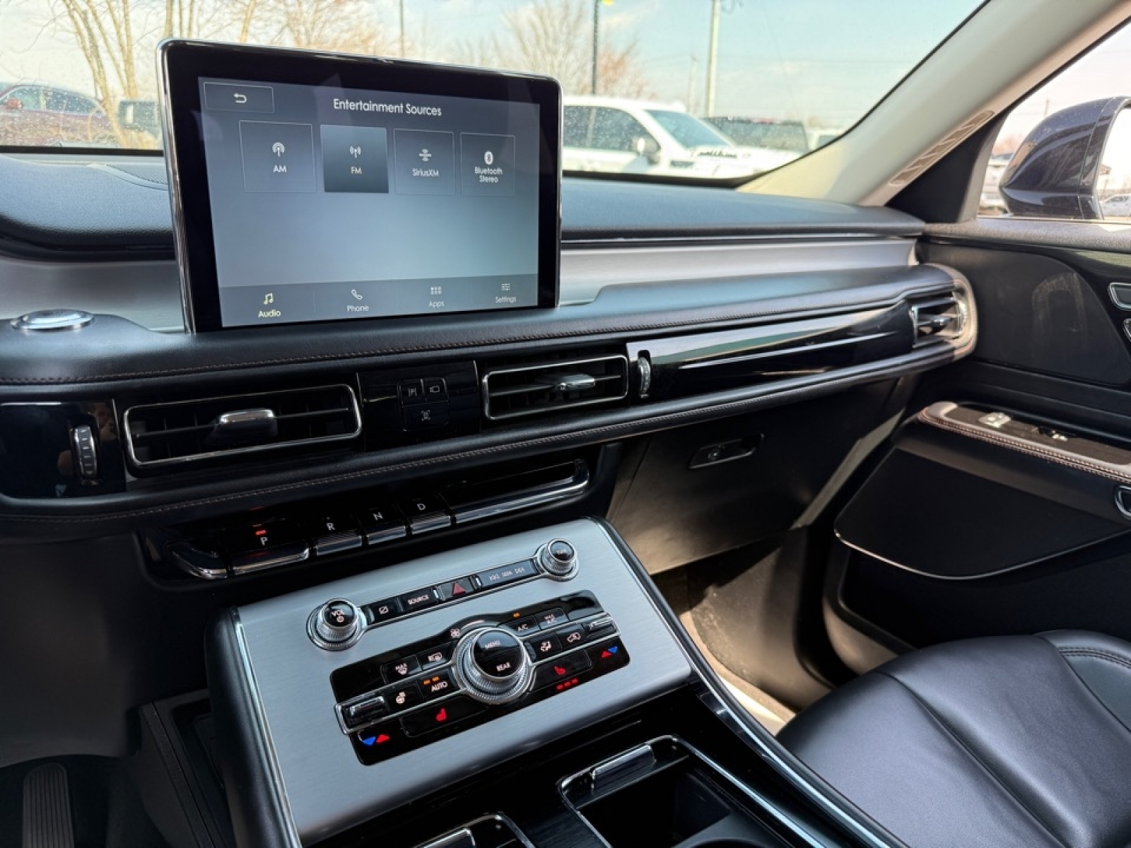 2022 Lincoln Aviator Standard, 39674, Photo