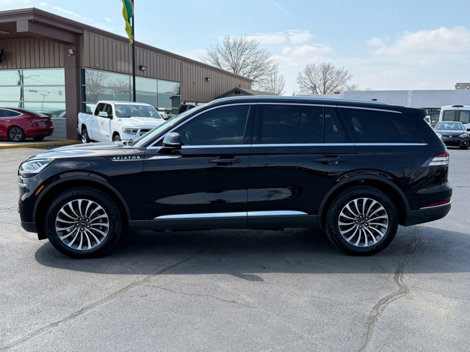 2022 Lincoln Aviator Standard, 39674, Photo