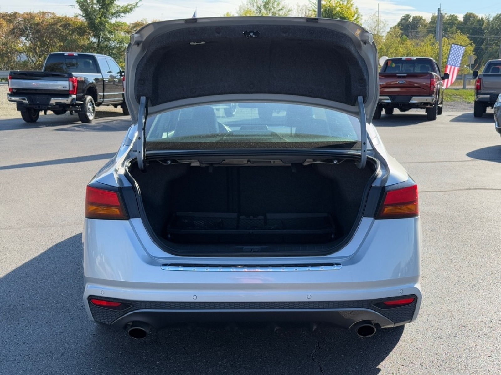 2022 Nissan Altima SR VC-Turbo FWD, 39059, Photo