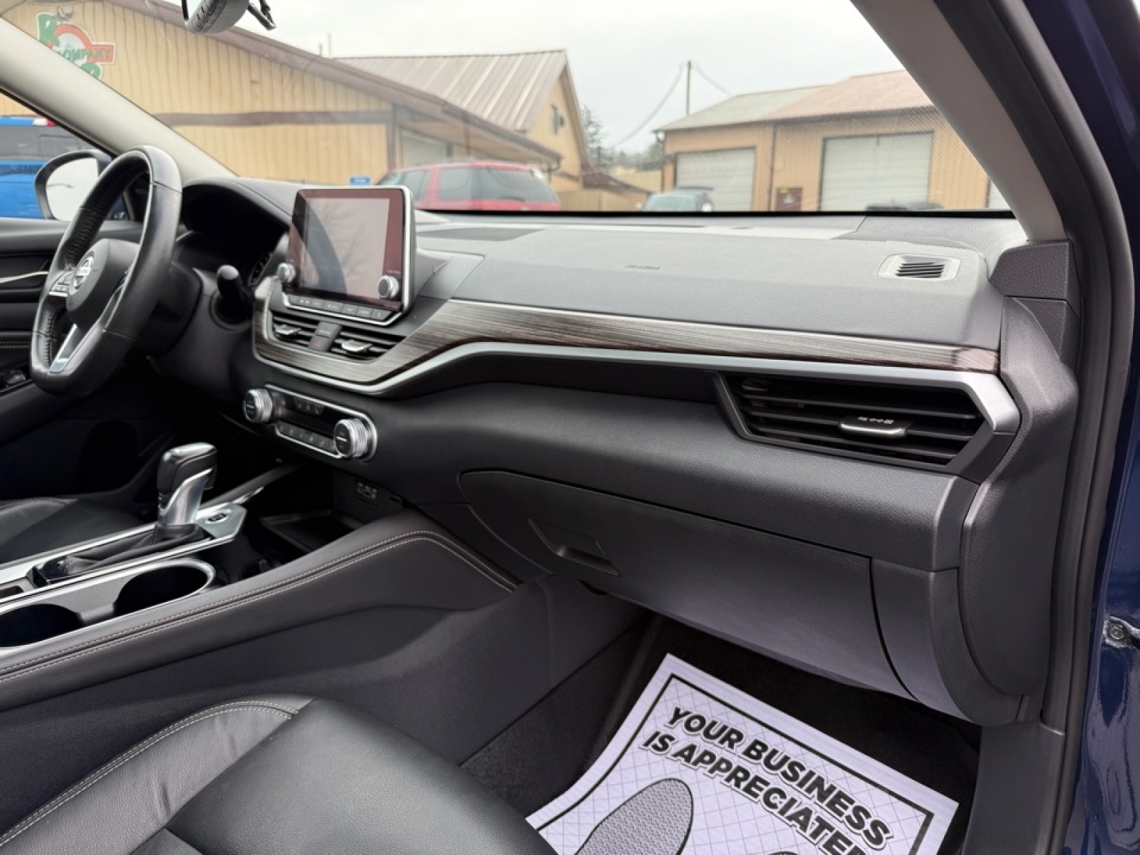 2022 Nissan Altima Platinum Intelligent AWD, 39520, Photo