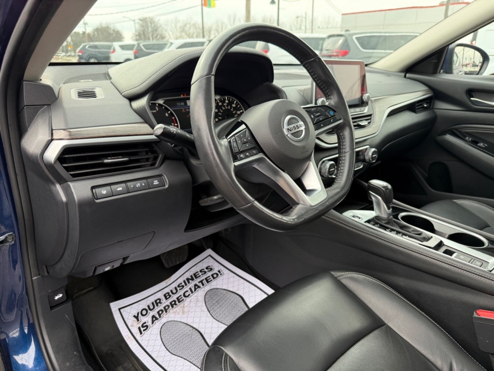 2022 Nissan Altima Platinum Intelligent AWD, 39520, Photo