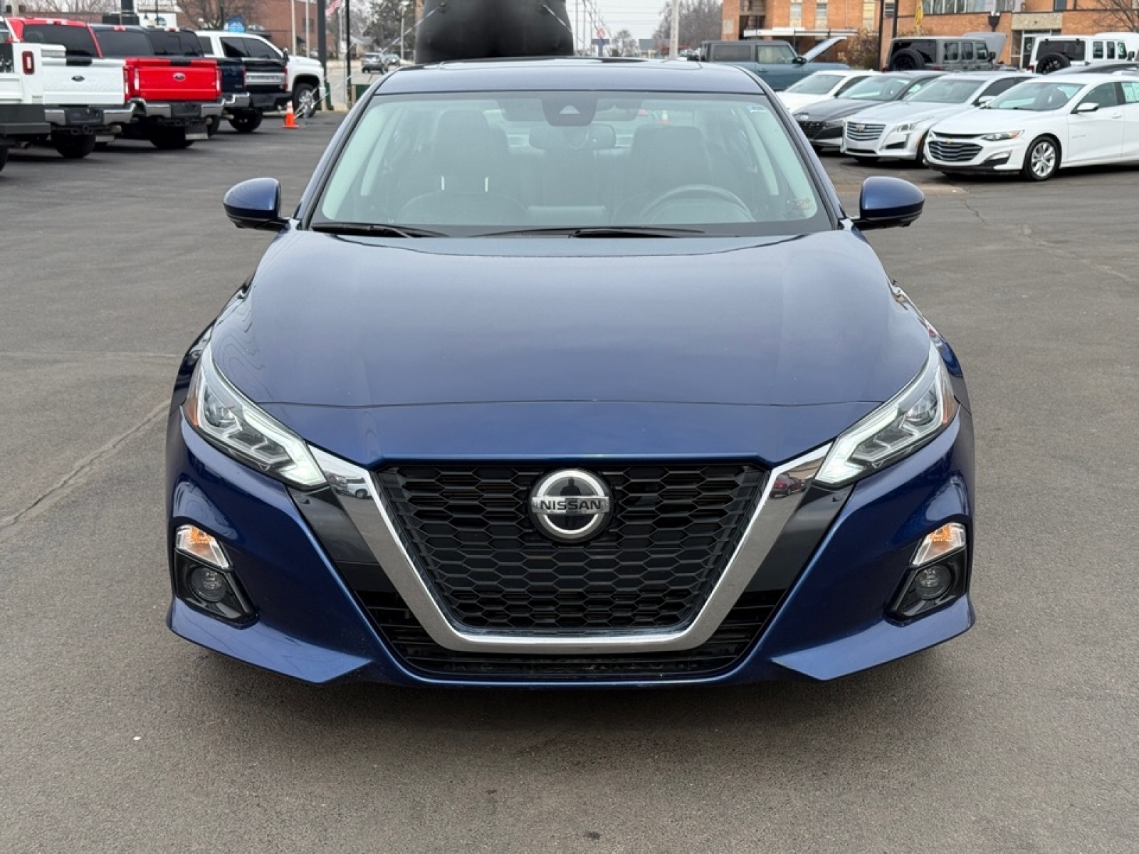 2022 Nissan Altima Platinum Intelligent AWD, 39520, Photo
