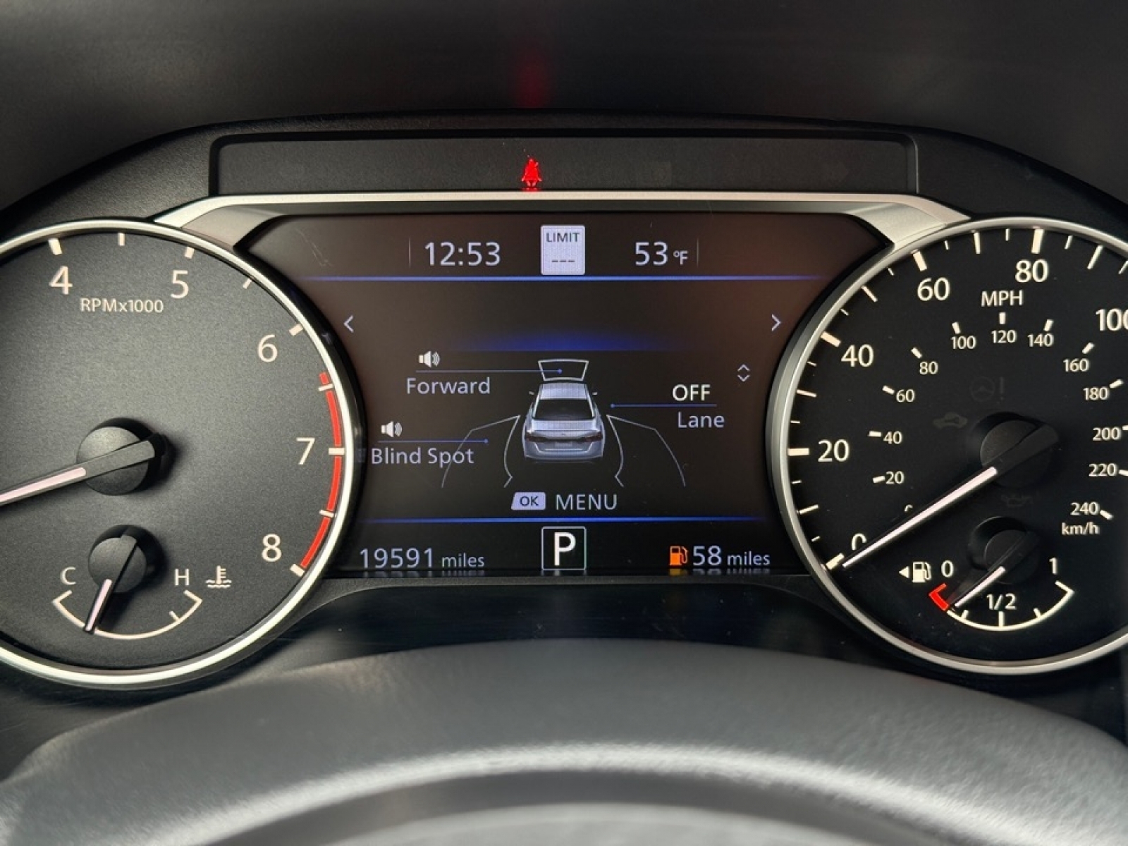 2022 Nissan Altima Platinum Intelligent AWD, 39520, Photo