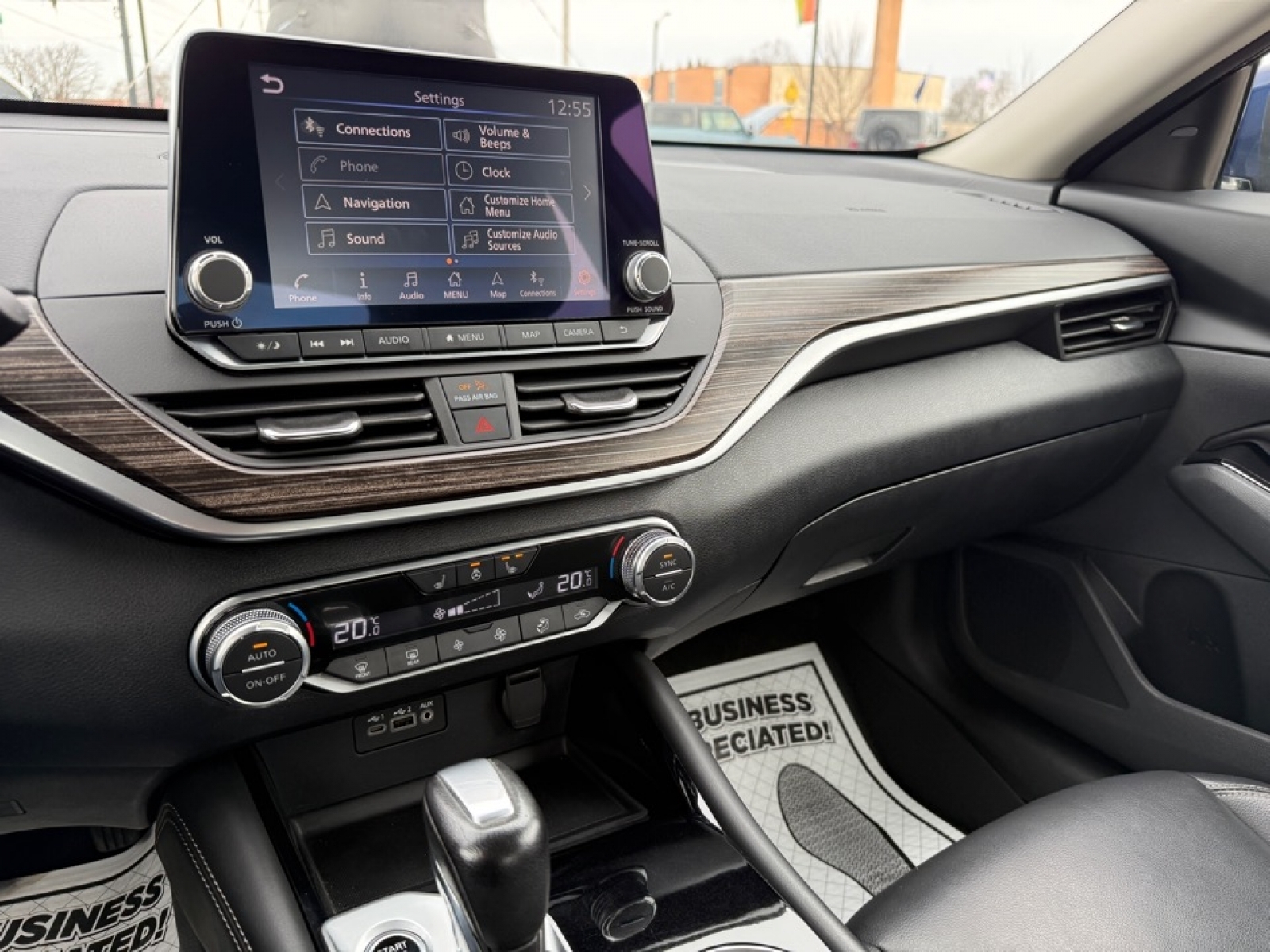 2022 Nissan Altima Platinum Intelligent AWD, 39520, Photo