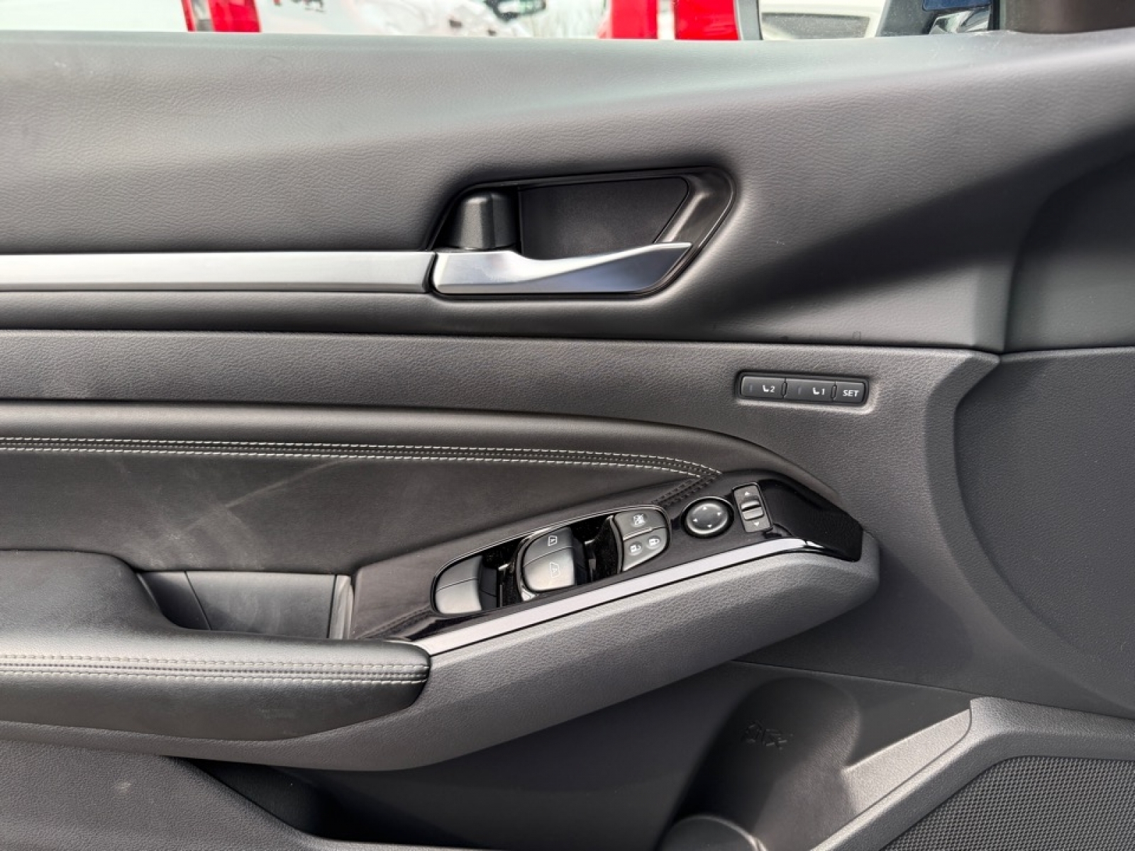 2022 Nissan Altima Platinum Intelligent AWD, 39520, Photo