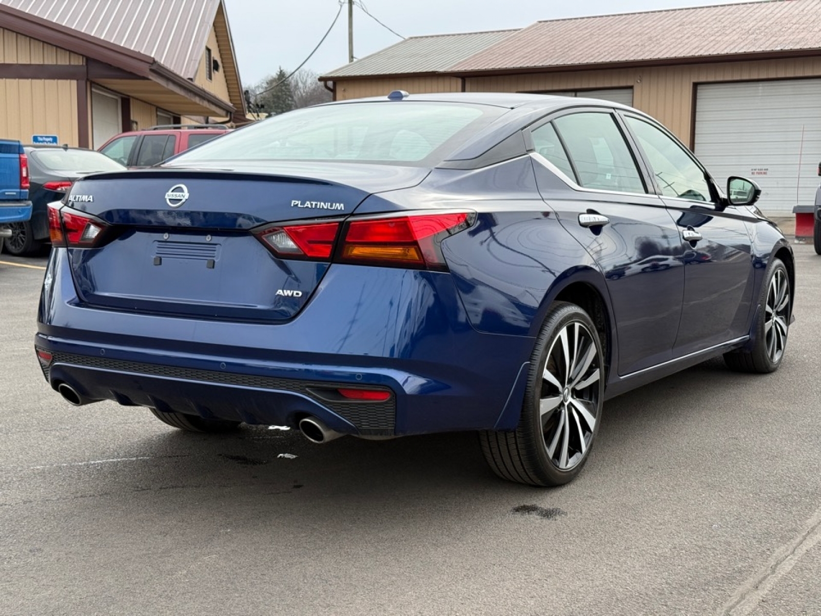 2022 Nissan Altima Platinum Intelligent AWD, 39520, Photo