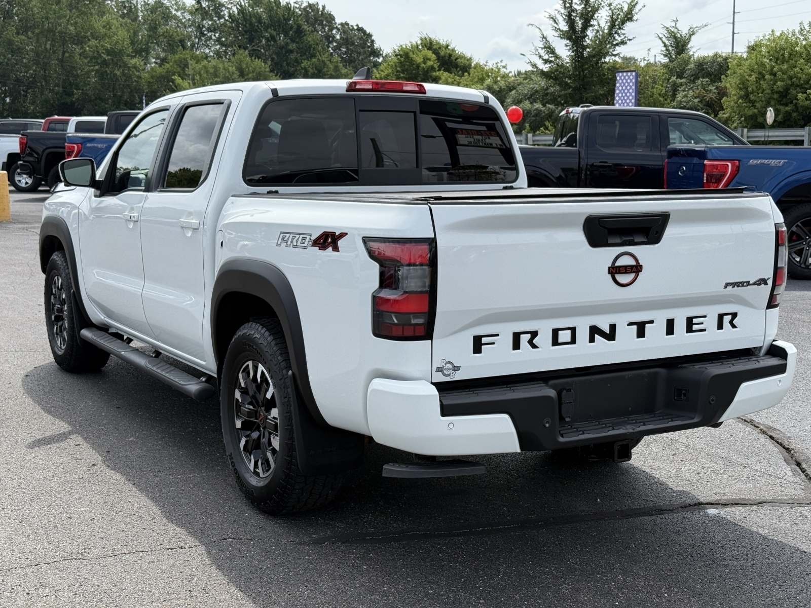 2022 Nissan Frontier Crew Cab Pro-4X, 38597, Photo