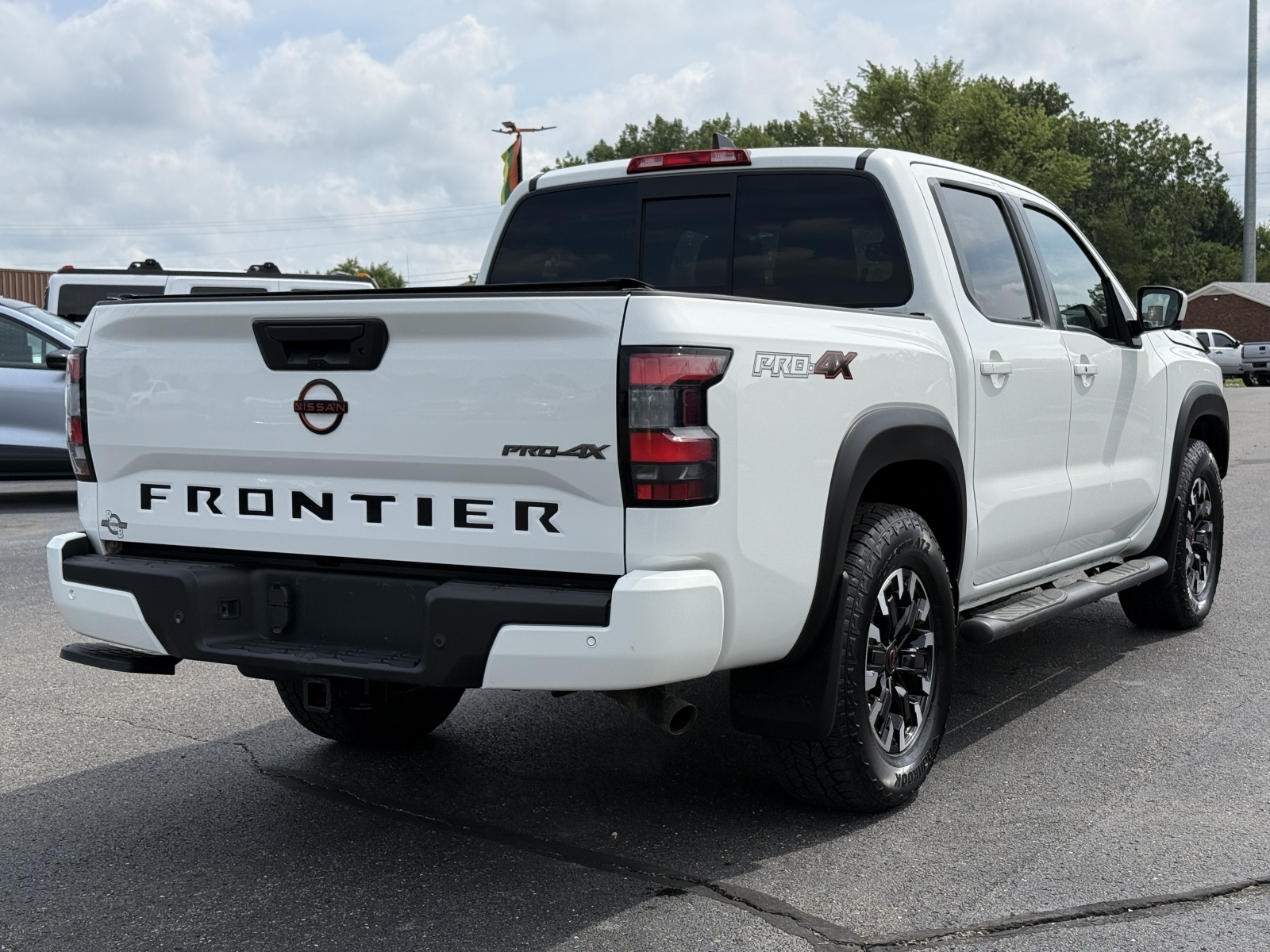 2022 Nissan Frontier Crew Cab Pro-4X, 38597, Photo