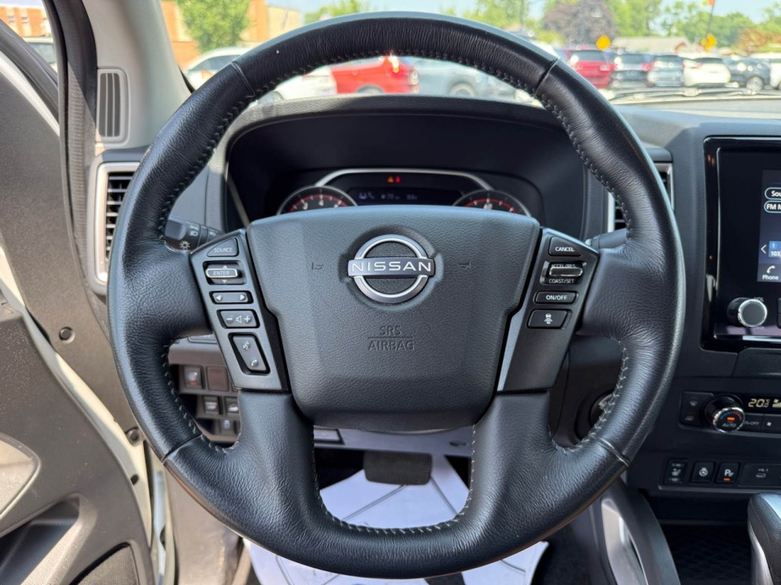 2022 Nissan Frontier Crew Cab SV 4x4, 38622, Photo