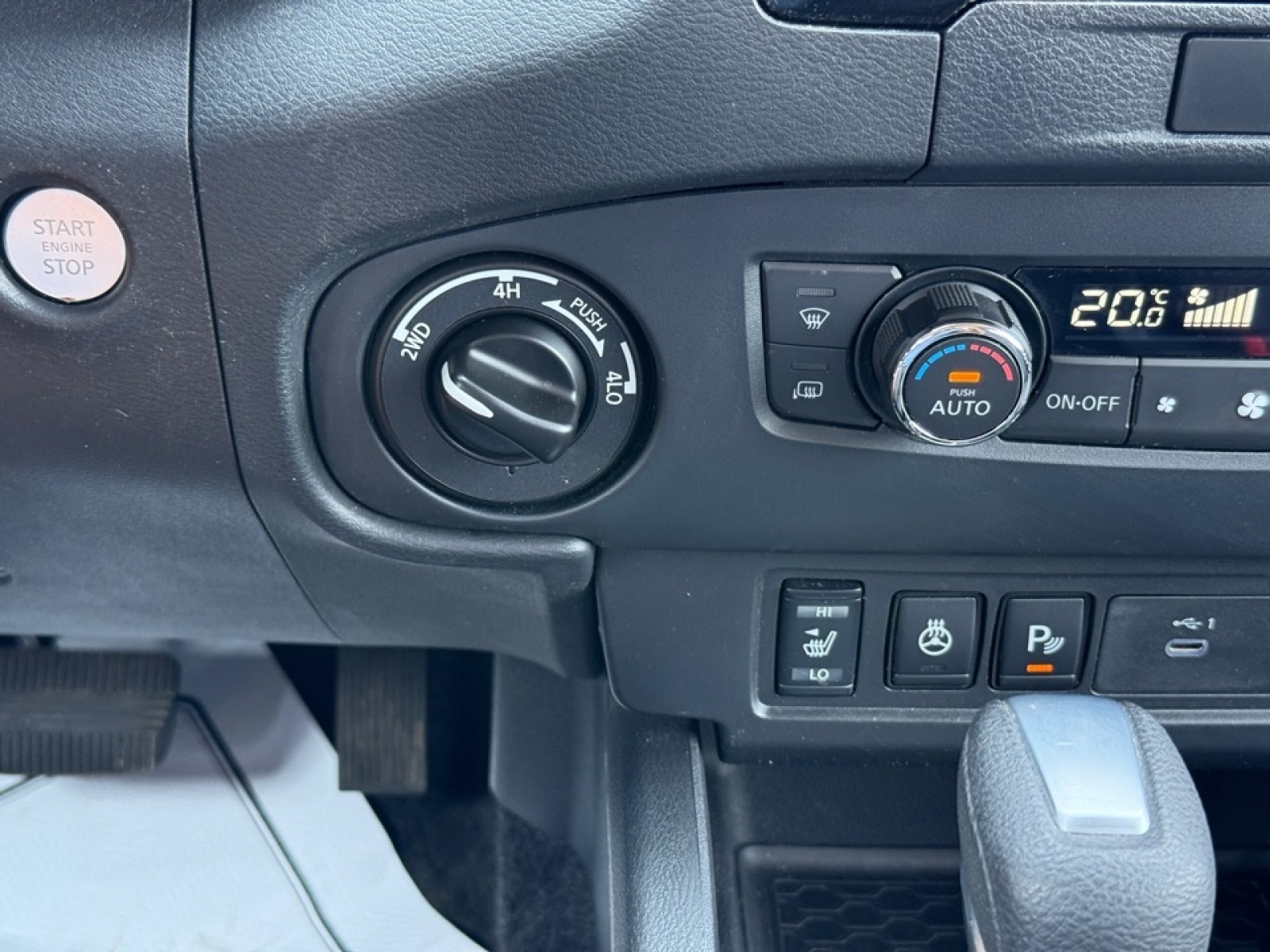 2022 Nissan Frontier Crew Cab SV photo 27
