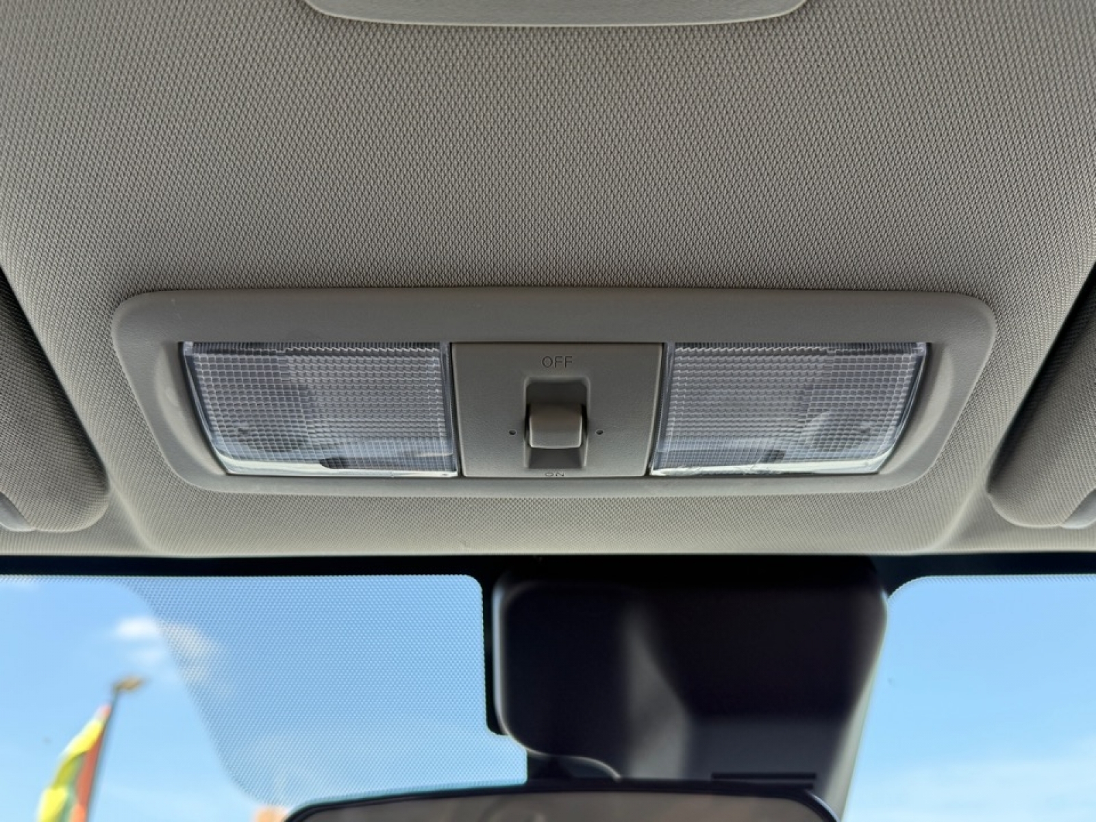 2022 Nissan Frontier Crew Cab SV 4x4, 38622, Photo