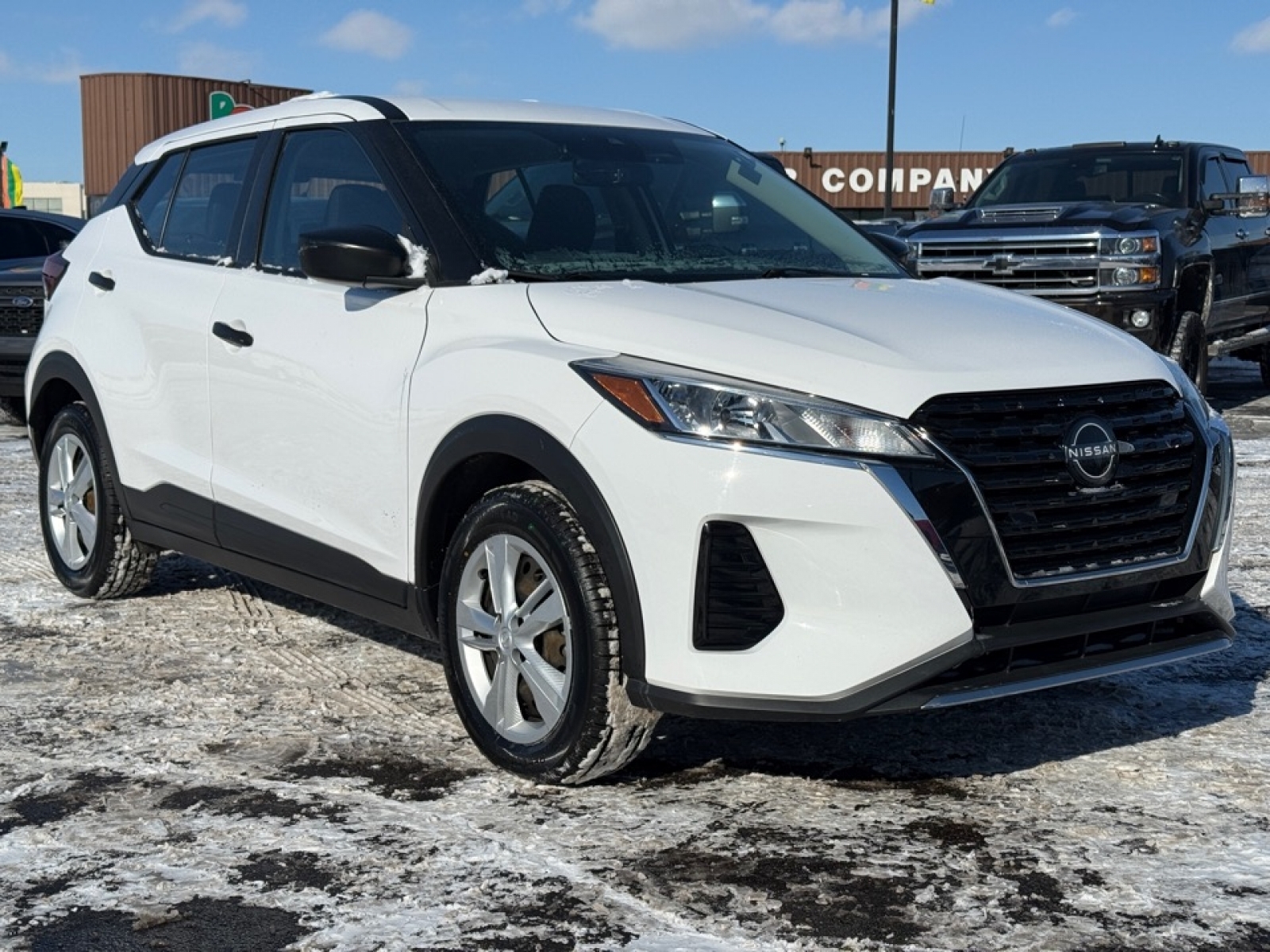 2022 Nissan Kicks S Xtronic CVT, 39441, Photo