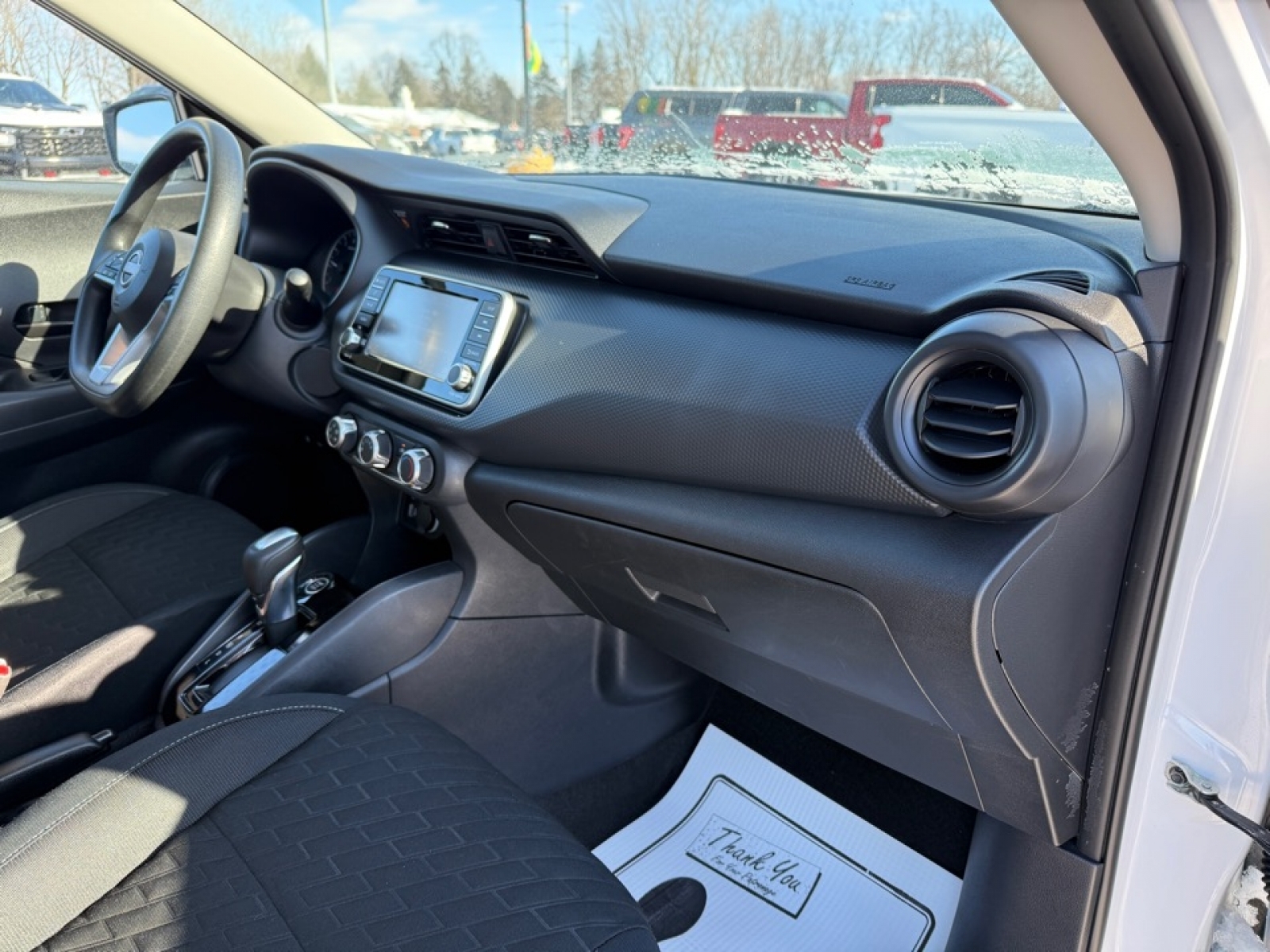 2022 Nissan Kicks S Xtronic CVT, 39441, Photo