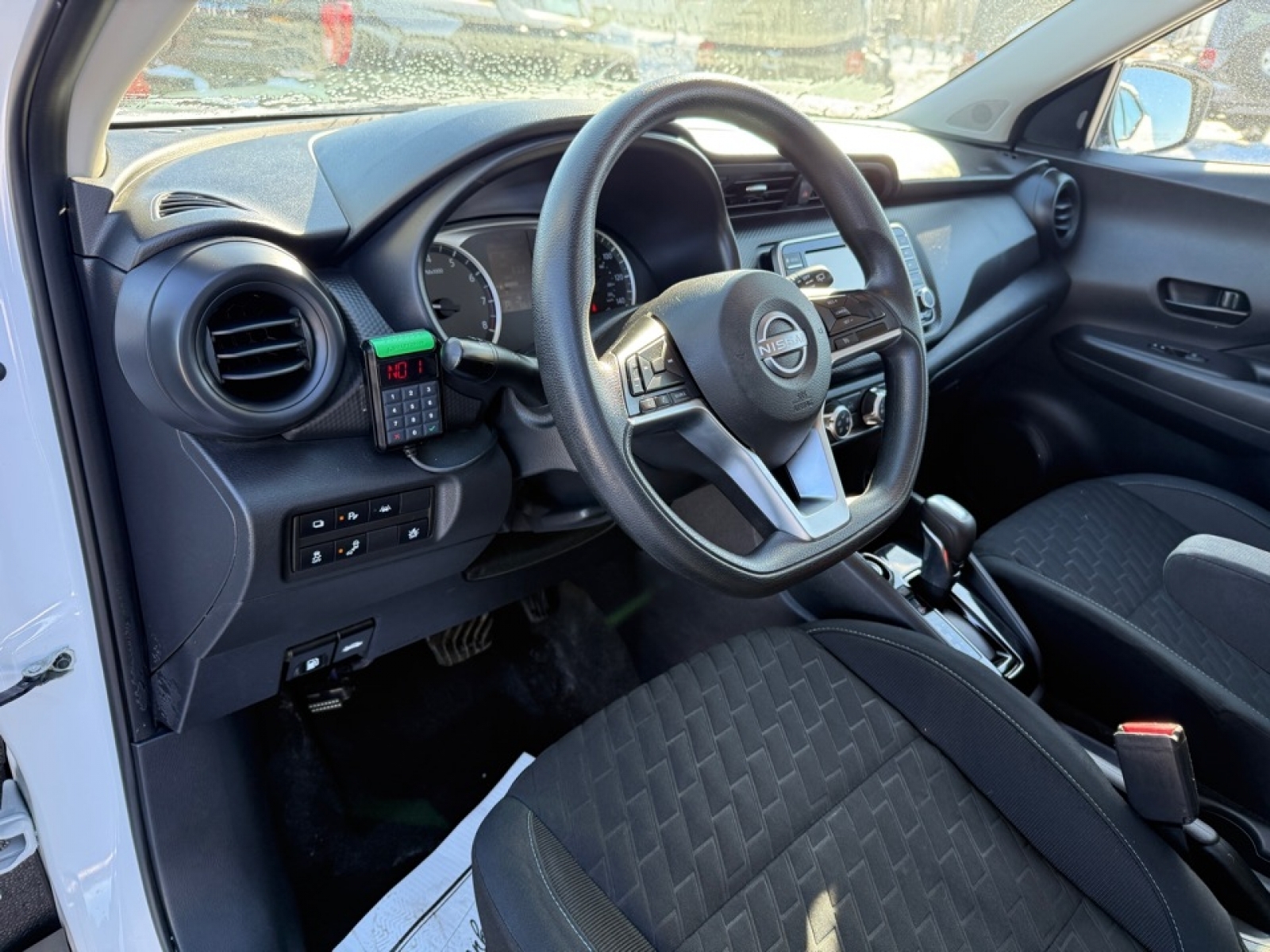 2022 Nissan Kicks S Xtronic CVT, 39441, Photo