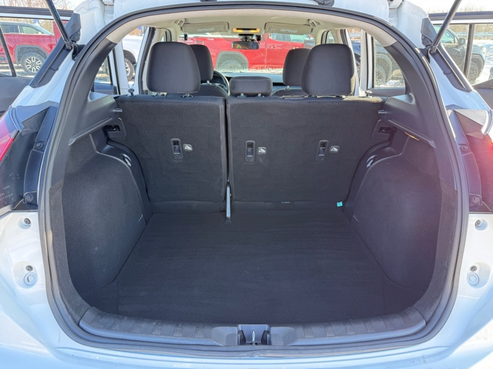 2022 Nissan Kicks S Xtronic CVT, 39441, Photo