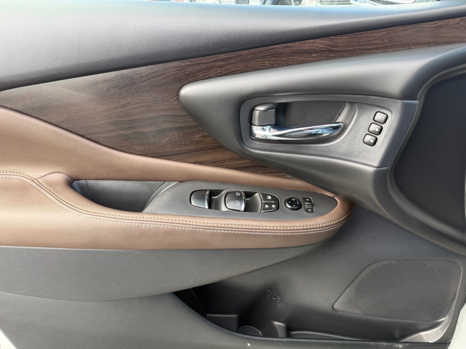 2022 Nissan Murano Platinum Intelligent AWD, 39474, Photo