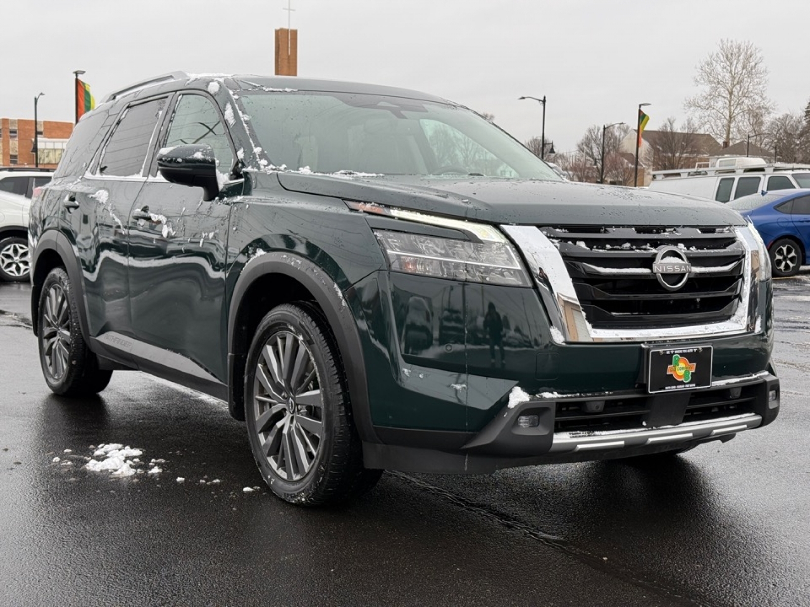 2022 Nissan Pathfinder SL 4WD, 39175, Photo