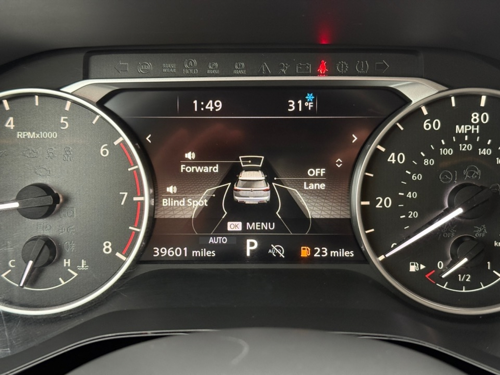 2022 Nissan Pathfinder SL 4WD, 39175, Photo