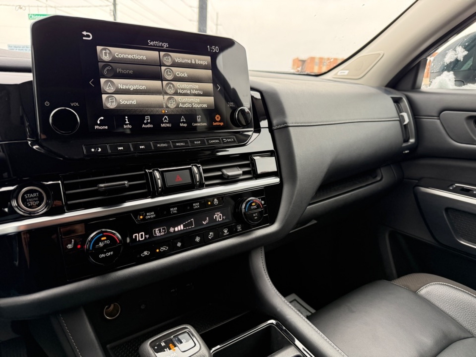 2022 Nissan Pathfinder SL 4WD, 39175, Photo