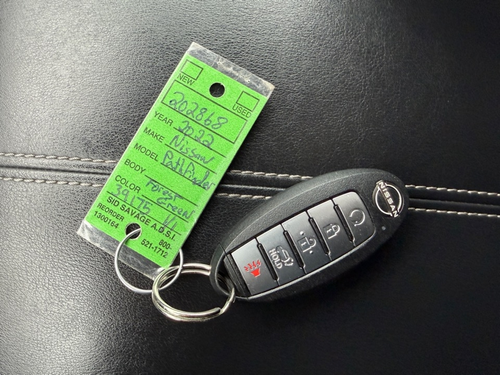 2022 Nissan Pathfinder SL 4WD, 39175, Photo