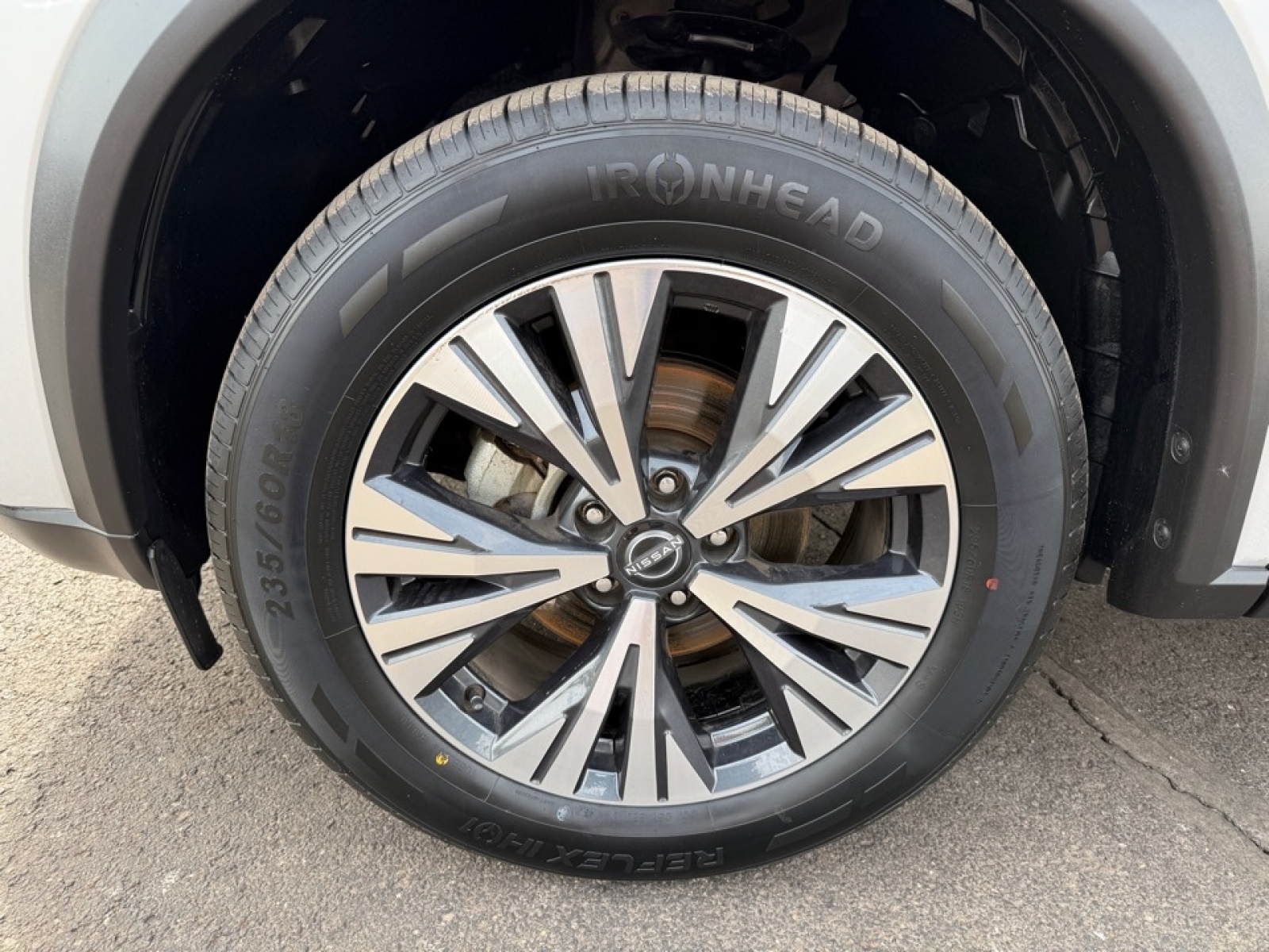 2022 Nissan Rogue SV FWD, 39498, Photo