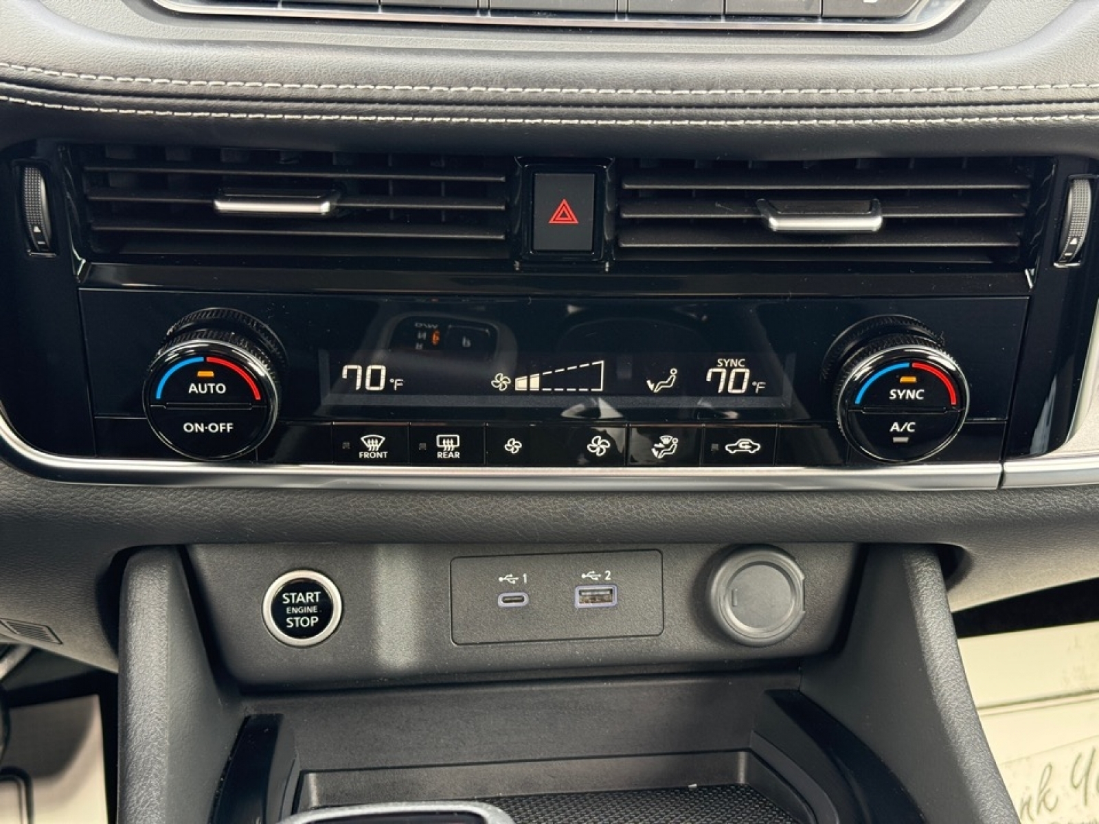 2022 Nissan Rogue SV FWD, 39498, Photo