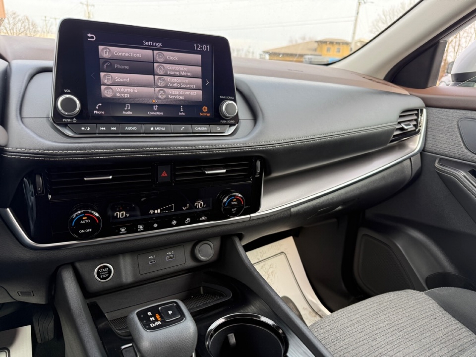 2022 Nissan Rogue SV FWD, 39498, Photo