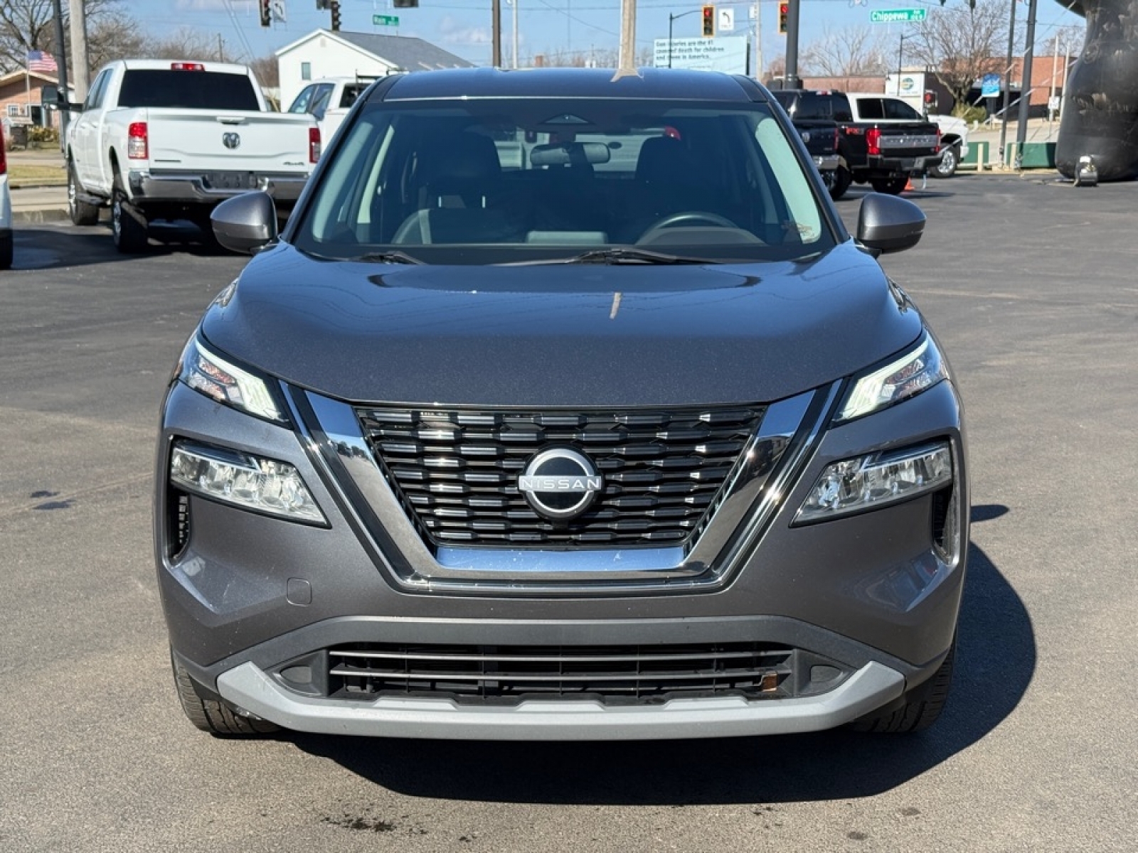 2022 Nissan Rogue SV FWD, 39545, Photo