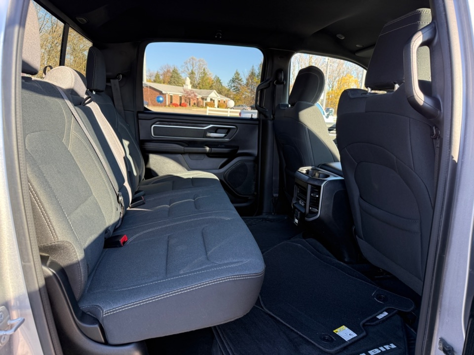 2022 Ram 1500 Big Horn, 39157, Photo