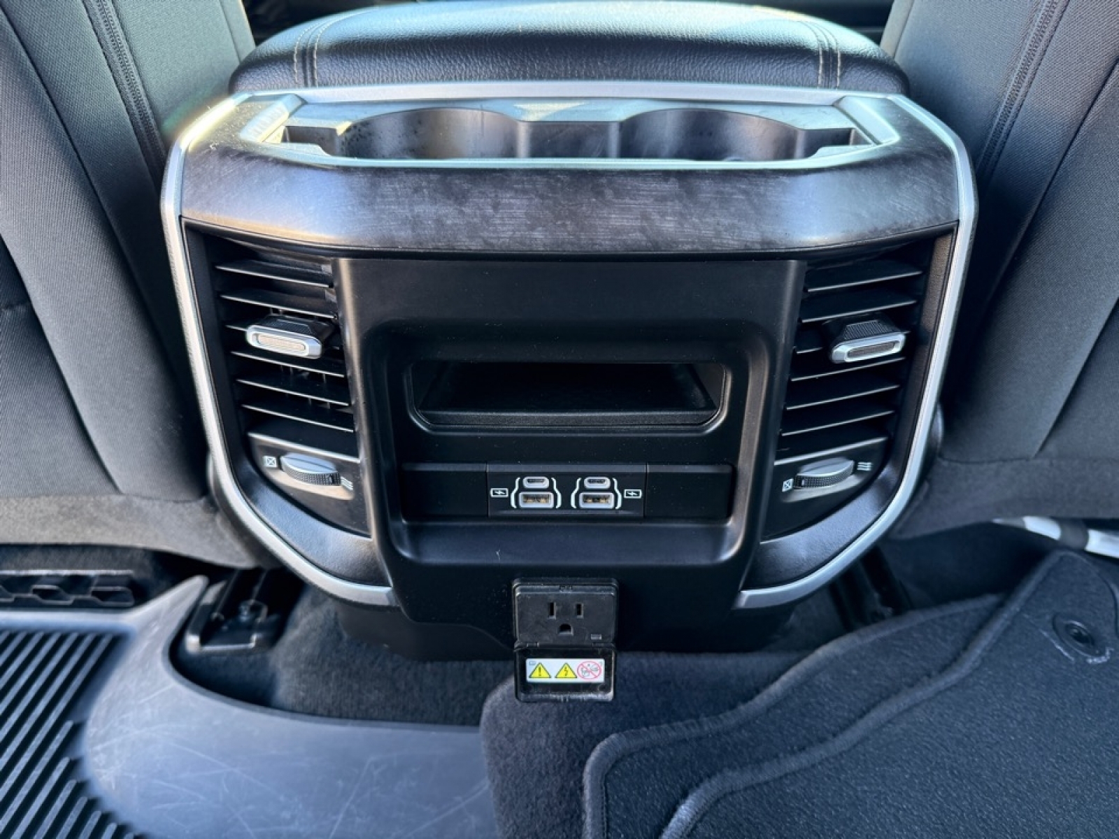 2022 Ram 1500 Big Horn, 39157, Photo