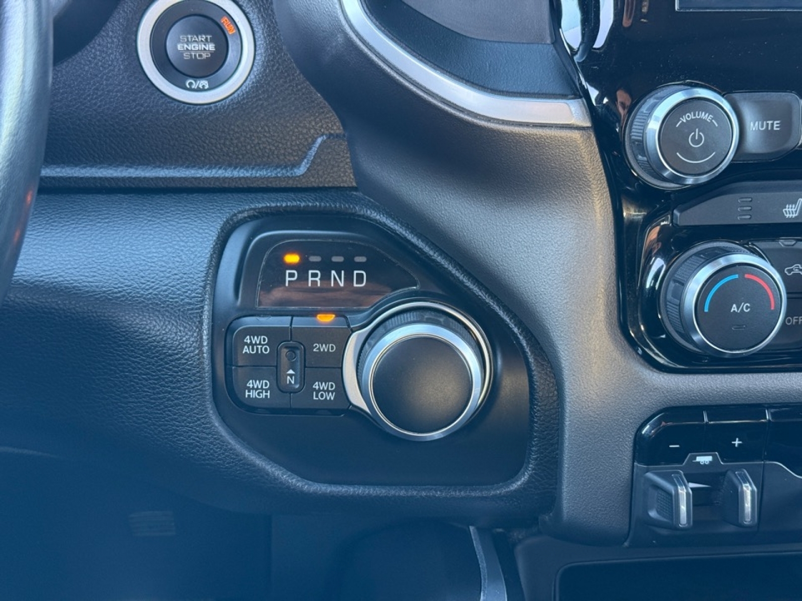 2022 Ram 1500 Big Horn, 39157, Photo