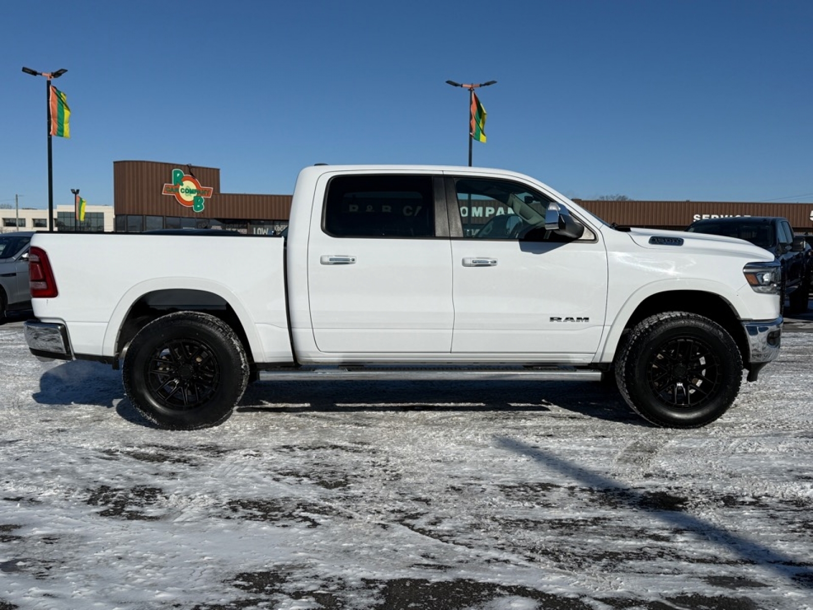 2022 Ram 1500 Laramie Crew Cab 4x4 5'7