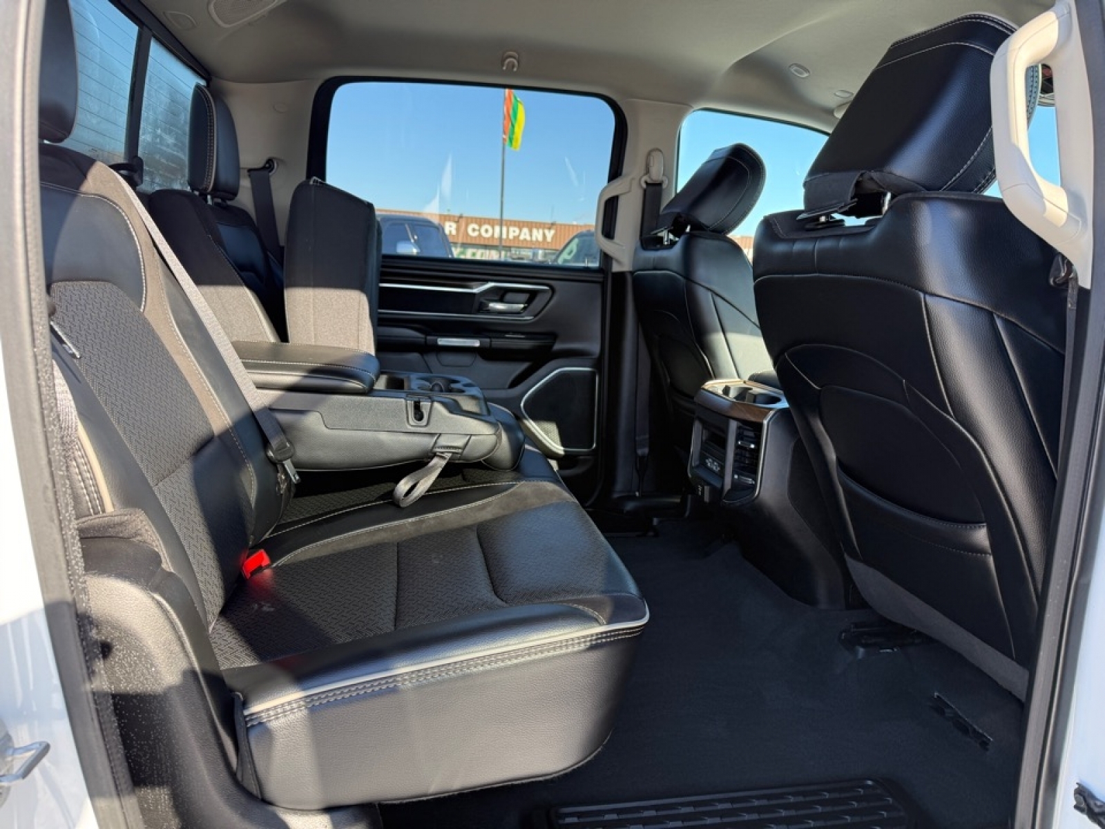 2022 Ram 1500 Laramie Crew Cab 4x4 5'7