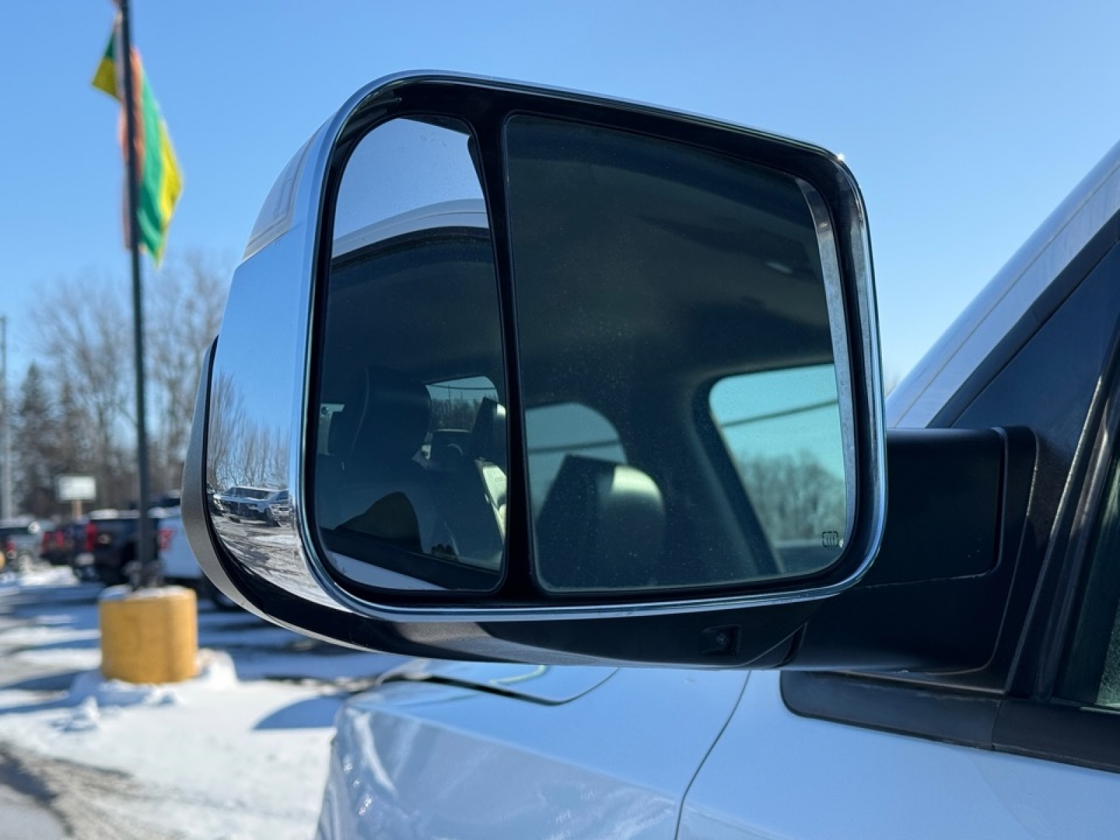 2022 Ram 1500 Laramie Crew Cab 4x4 5'7