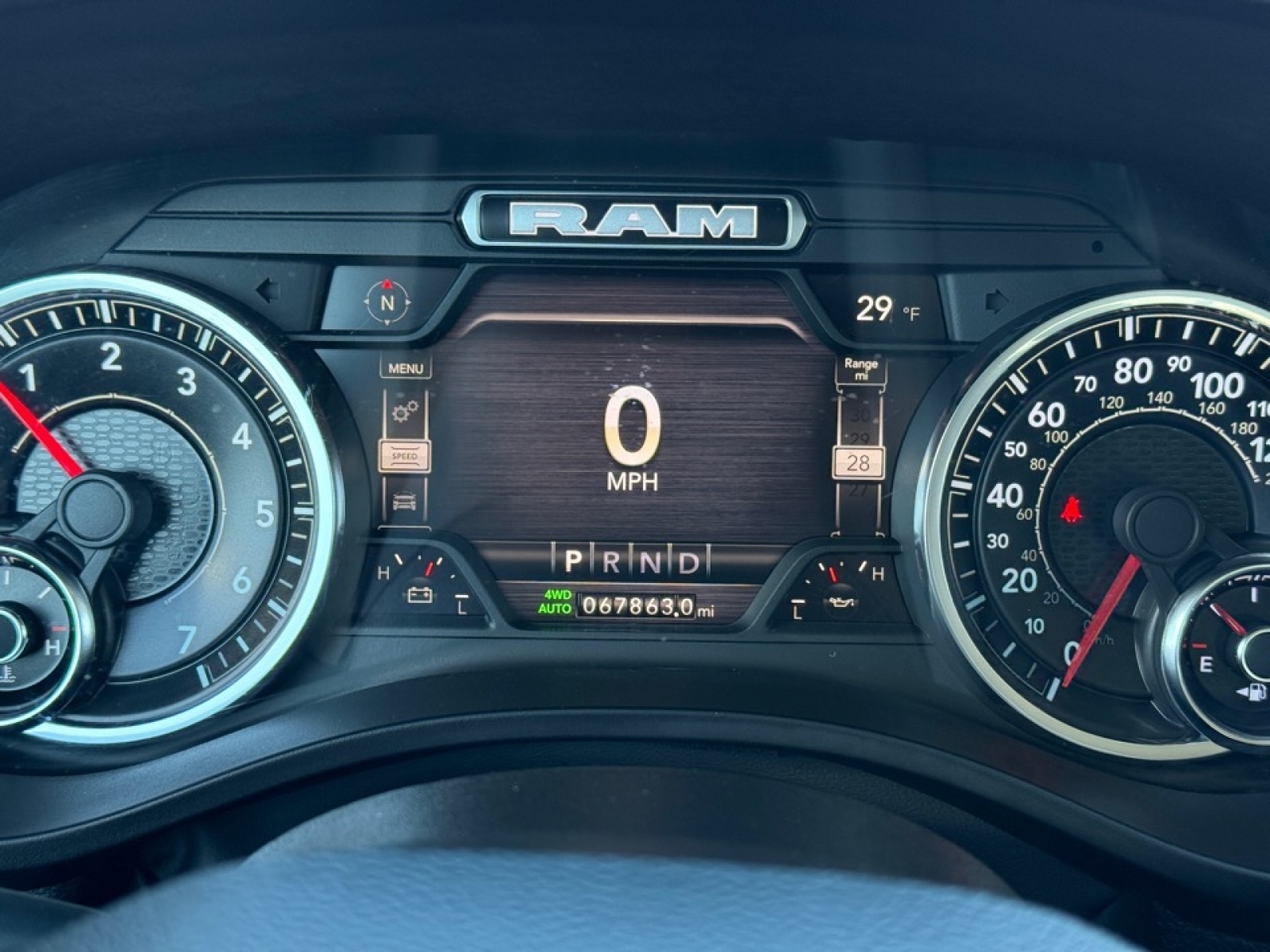 2022 Ram 1500 Laramie Crew Cab 4x4 5'7