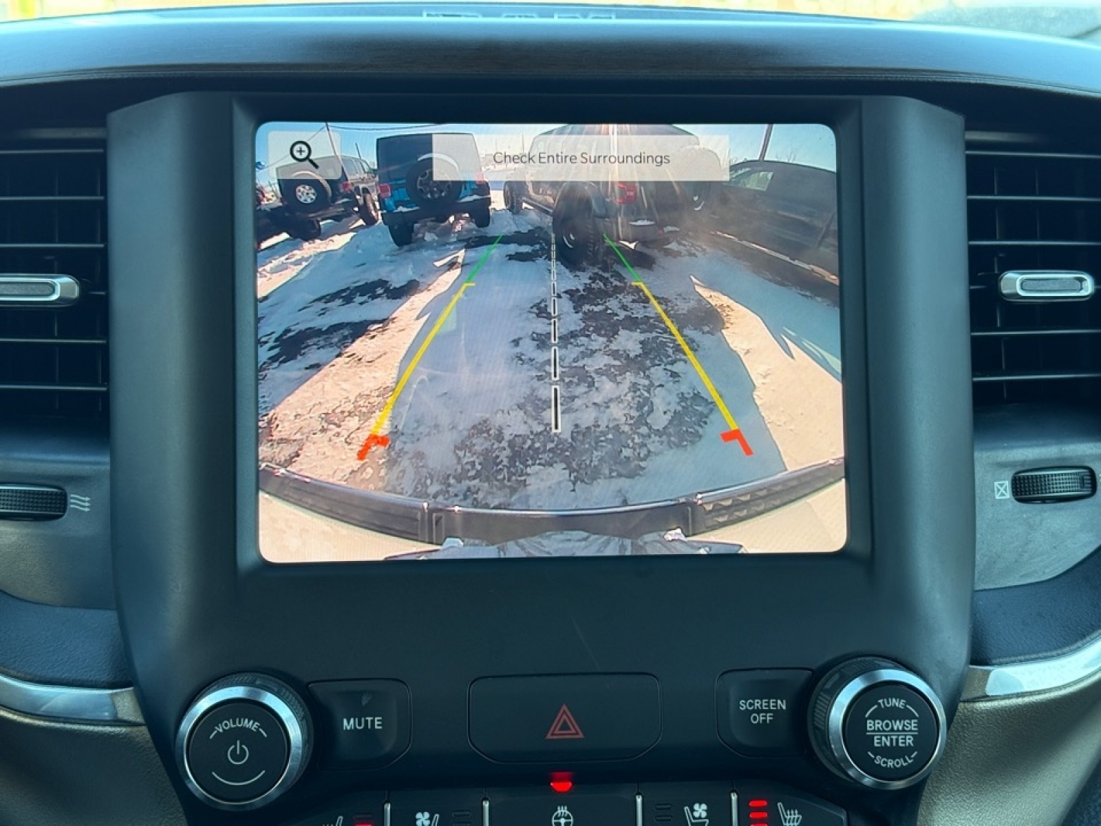 2022 Ram 1500 Laramie Crew Cab 4x4 5'7