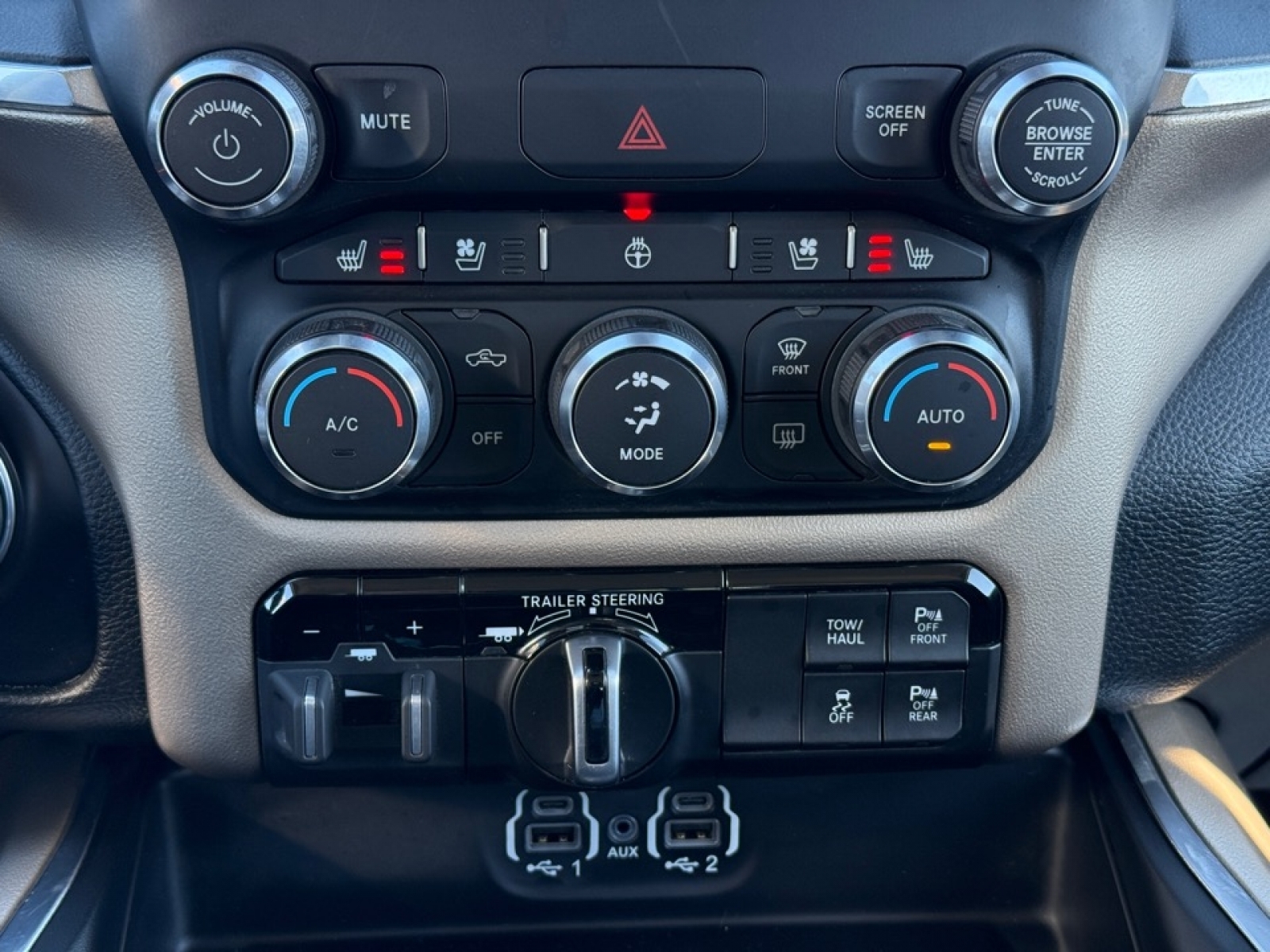 2022 Ram 1500 Laramie Crew Cab 4x4 5'7