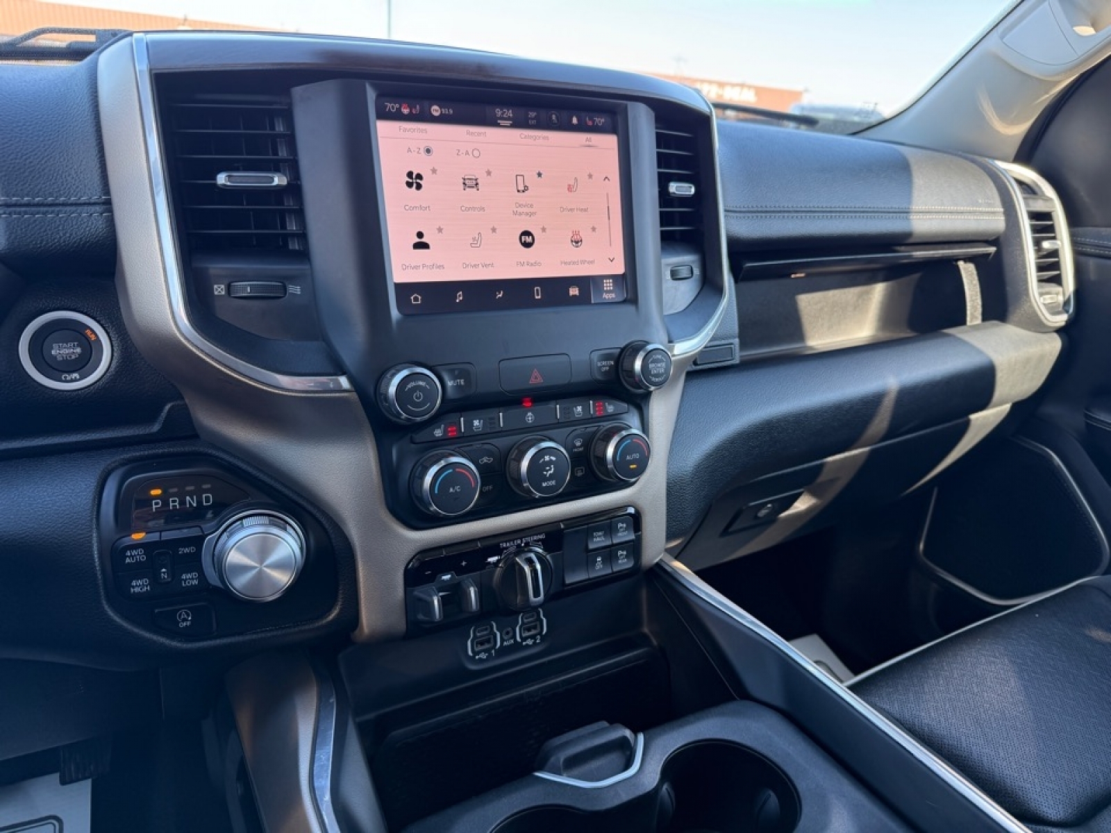 2022 Ram 1500 Laramie Crew Cab 4x4 5'7