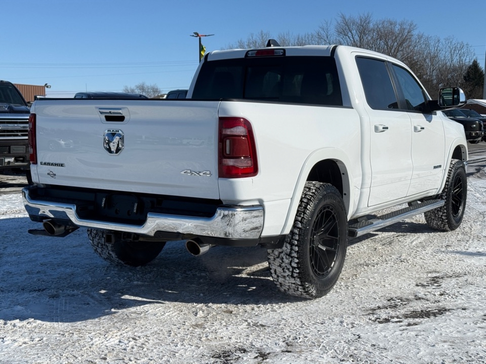 2022 Ram 1500 Laramie Crew Cab 4x4 5'7