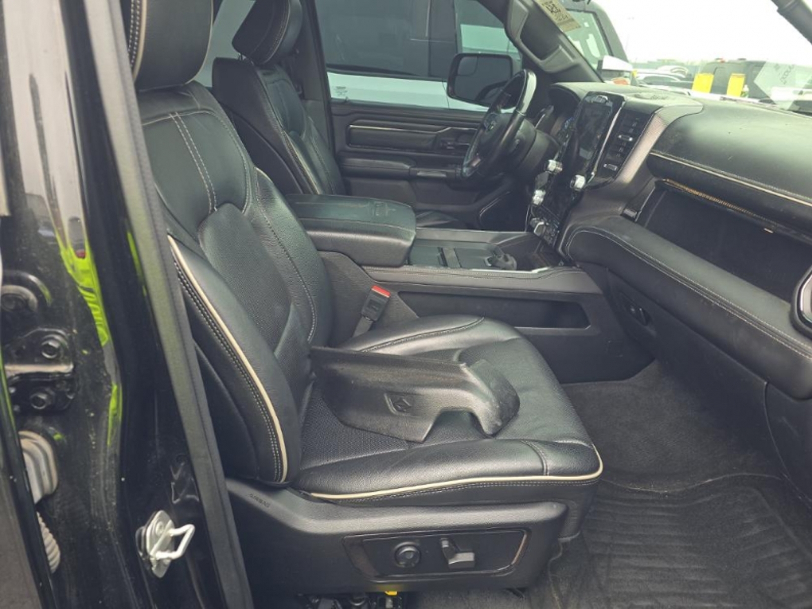 2022 Ram 1500 Limited Crew Cab 4x4 5'7