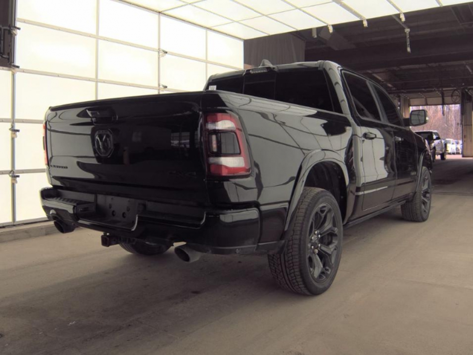 2022 Ram 1500 Limited Crew Cab 4x4 5'7