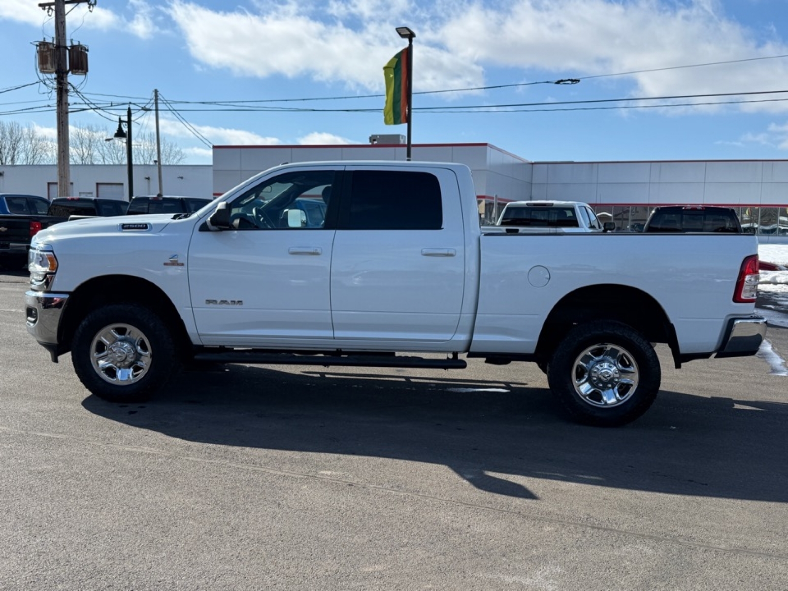 2022 Ram 2500 Big Horn Crew Cab 4x4 6'4