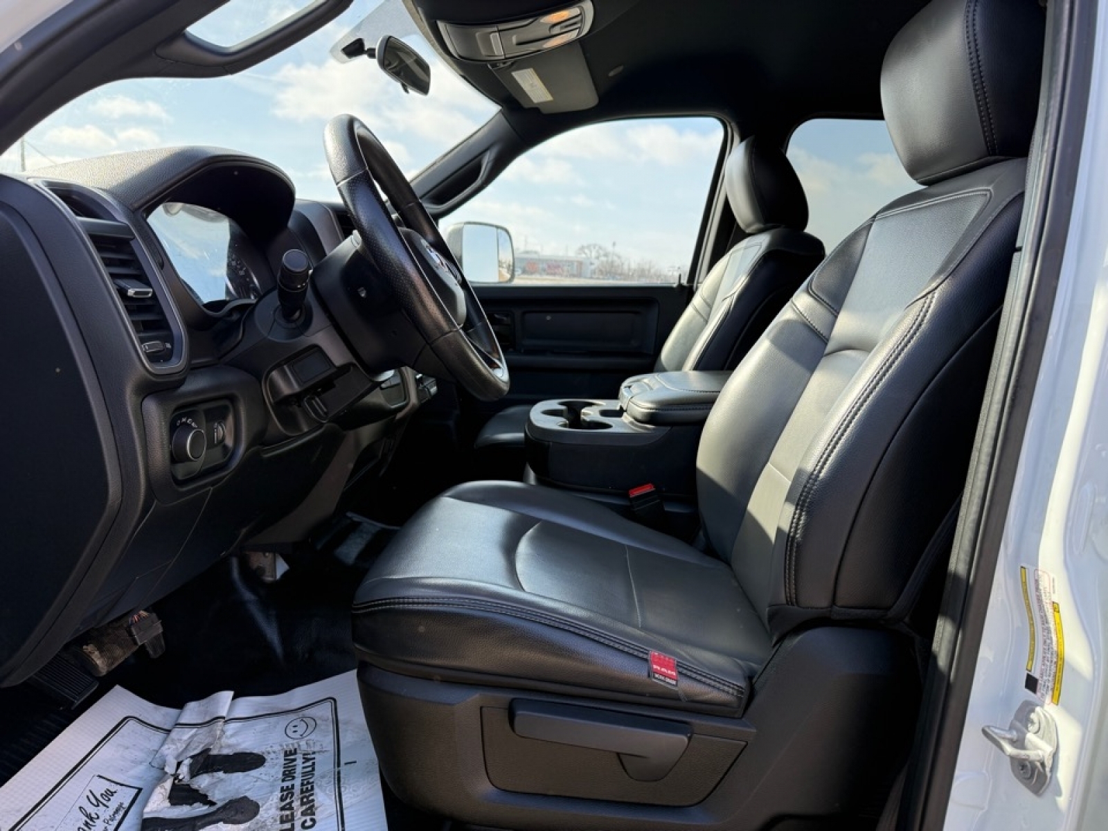 2022 Ram 5500 Chassis Tradesman/SLT/Laramie/Limited, 39383, Photo