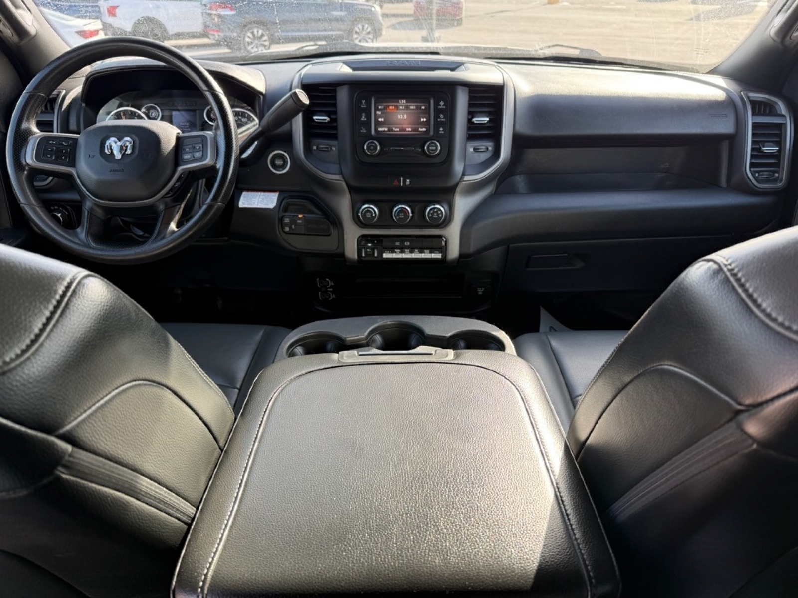 2022 Ram 5500 Chassis Tradesman/SLT/Laramie/Limited, 39383, Photo