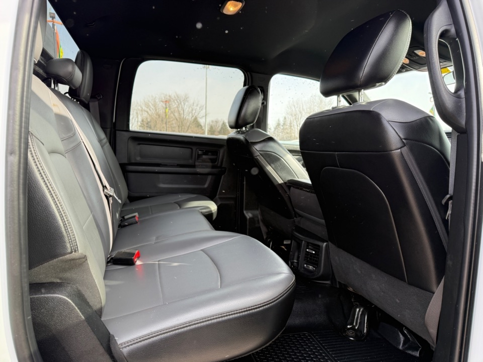 2022 Ram 5500 Chassis Tradesman/SLT/Laramie/Limited, 39385, Photo