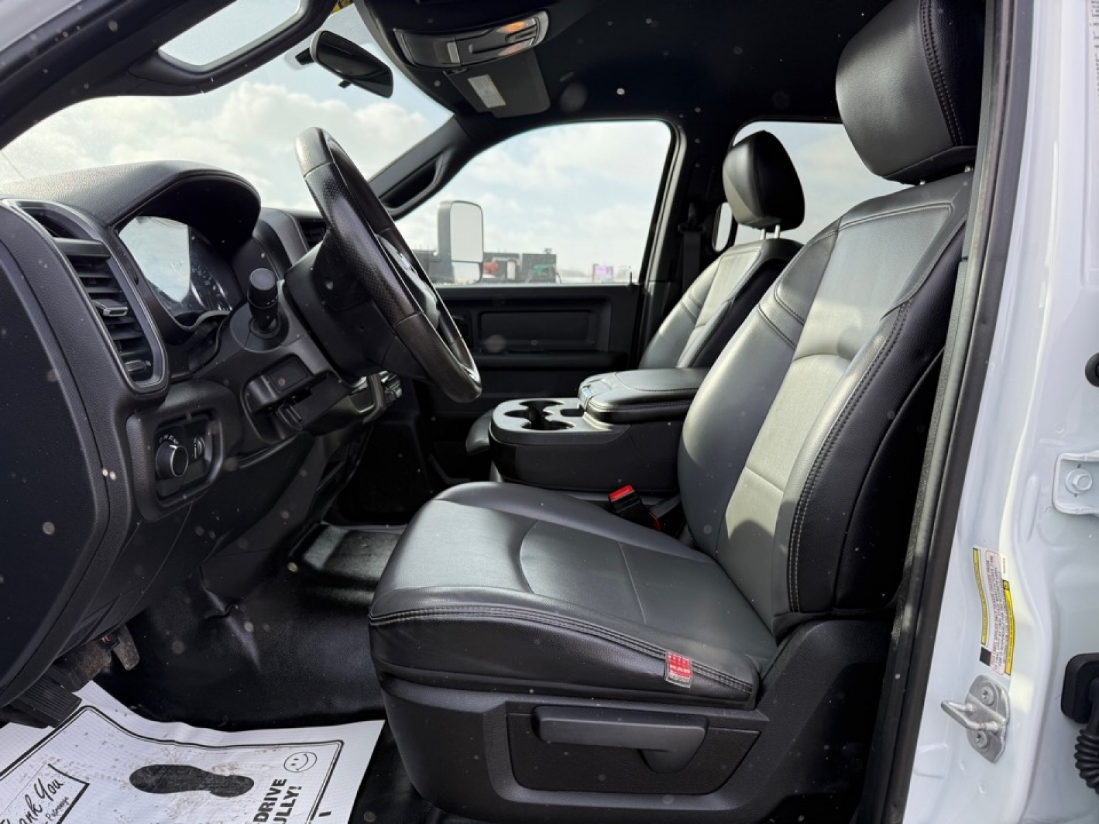 2022 Ram 5500 Chassis Tradesman/SLT/Laramie/Limited, 39385, Photo