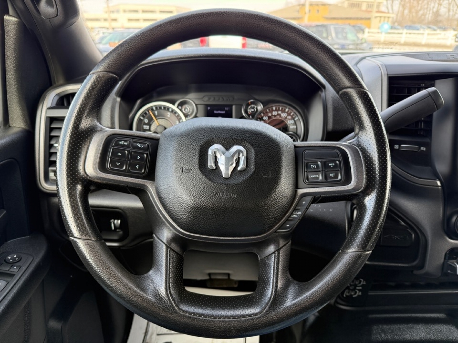 2022 Ram 5500 Chassis Tradesman/SLT/Laramie/Limited, 39385, Photo