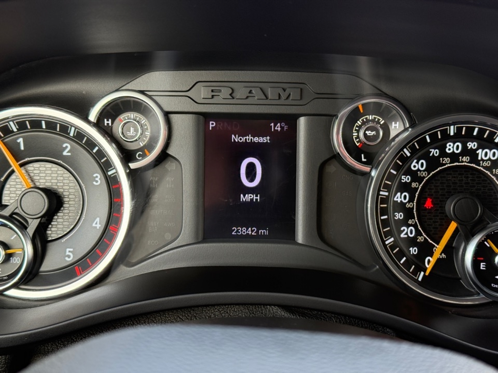 2022 Ram 5500 Chassis Tradesman/SLT/Laramie/Limited, 39385, Photo