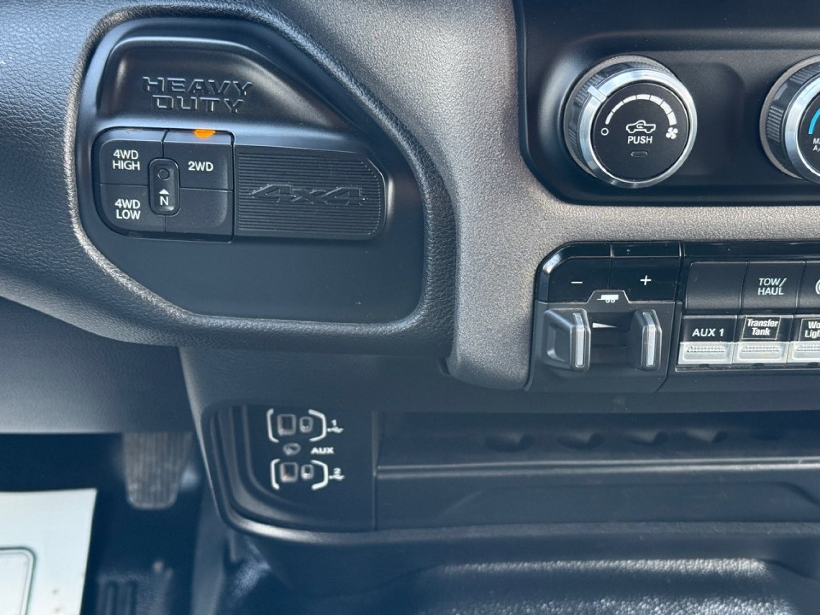 2022 Ram 5500 Chassis Tradesman/SLT/Laramie/Limited, 39385, Photo