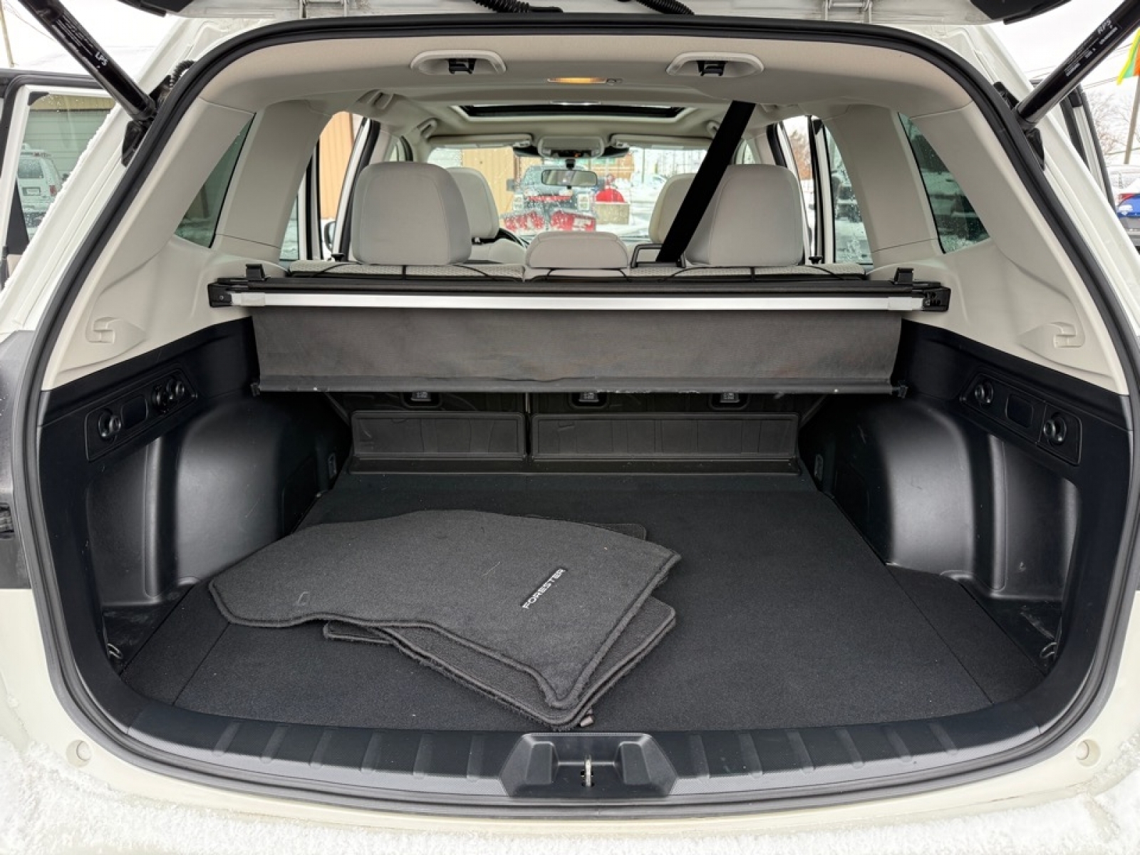 2022 Subaru Forester Premium, 39320, Photo